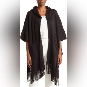 Vince Camuto Cozy and Warm Black Fringe Poncho Size Small